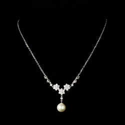 Gorgeous Silver Clear Rhinestone & Ivory Pearl Flower Necklace
