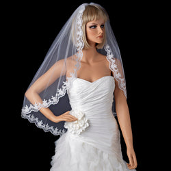 Intricate Single Layer Veil with Flower Embroidery Edge in Fingertip Length