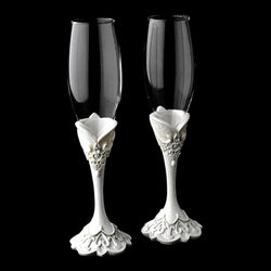 Lovely Victorian Lace Wedding Toasting Champagne Flutes