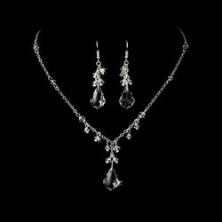 Gorgeous Silver Clear Swarovski Crystal Necklace & Earring Set